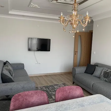 с 2 спальнями Apartment *