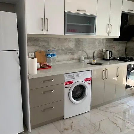с 2 спальнями Apartment Istanbul